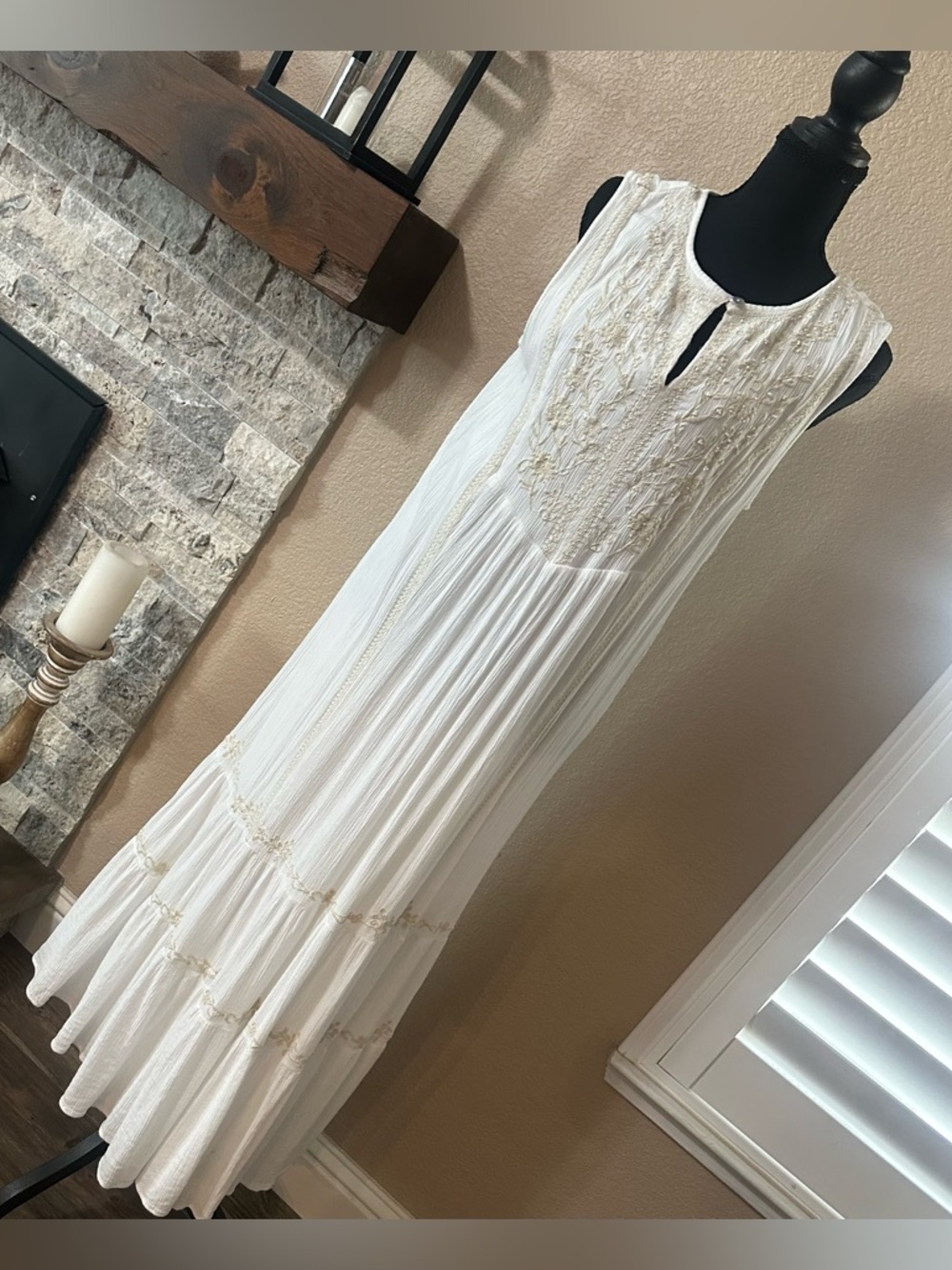 J. Jill Cream Maxi Dress with Delicate Embroidery